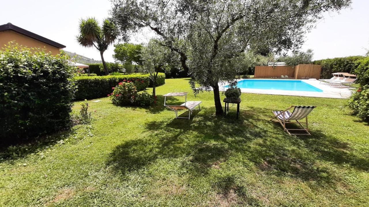 Casale Battaglini Bed and Breakfast Castelnuovo Cilento Eksteriør billede