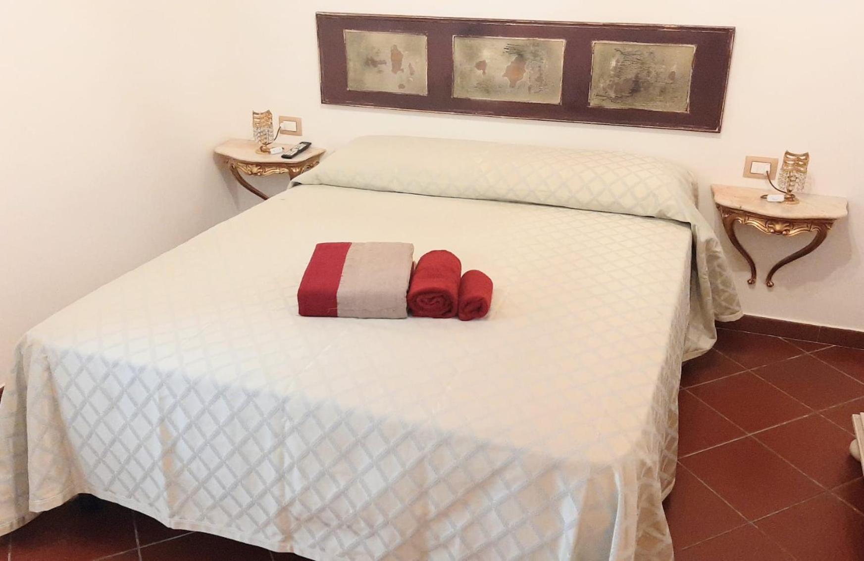 Casale Battaglini Bed and Breakfast Castelnuovo Cilento Eksteriør billede