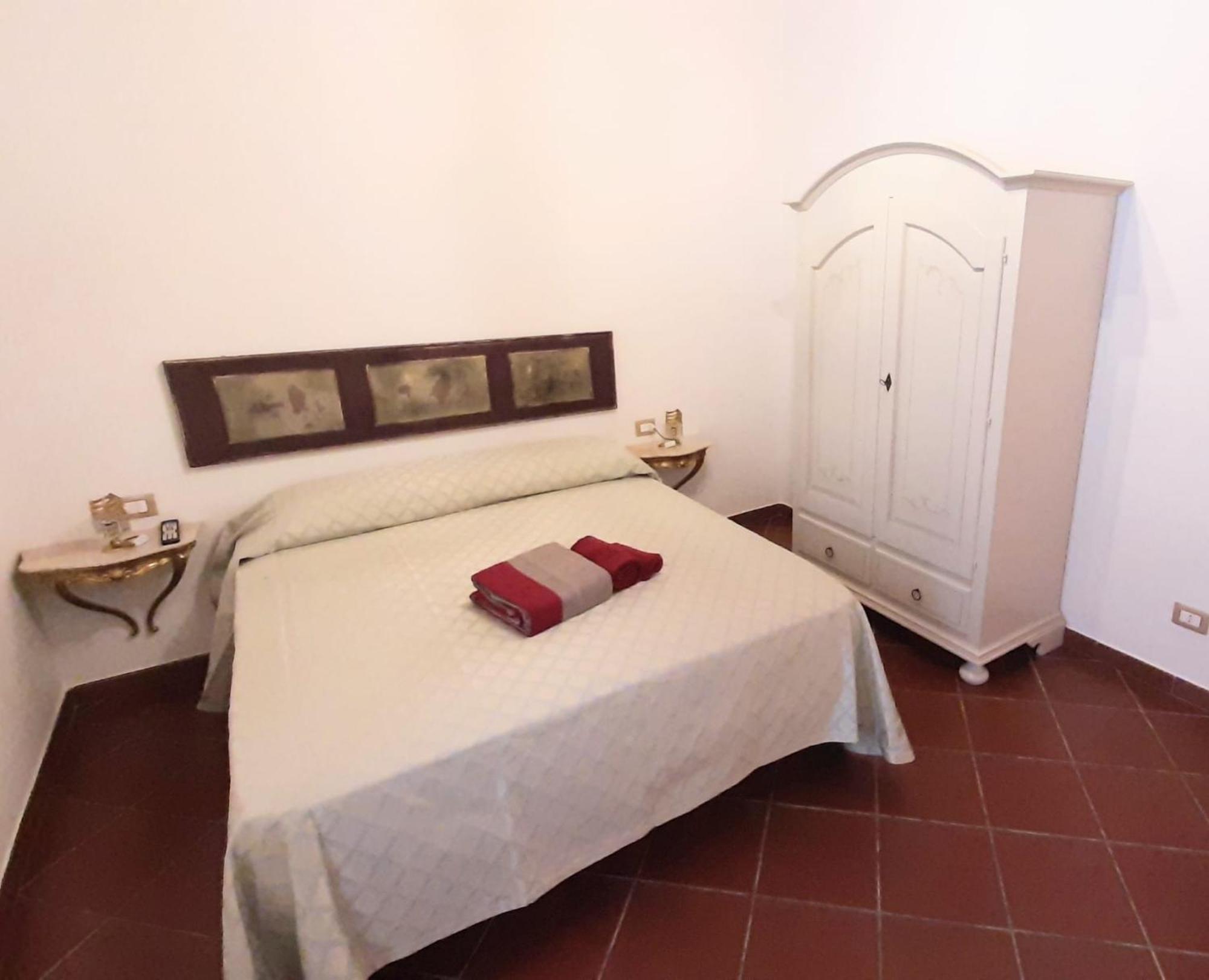 Casale Battaglini Bed and Breakfast Castelnuovo Cilento Eksteriør billede